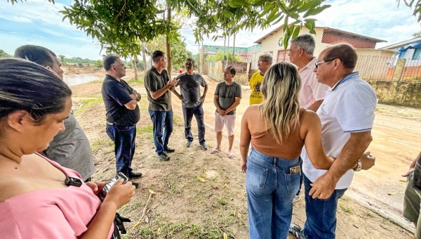 Corrente do Bem: Parlamentares, ex-prefeito e secretário de Estado unem forças para auxiliar comerciante histórico da Base